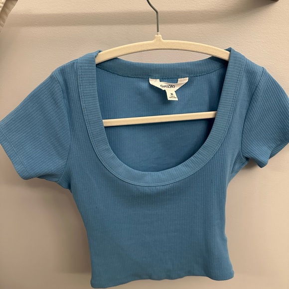 Glassons Blue Fitted Crop T-Shirt - Picture 1 of 3